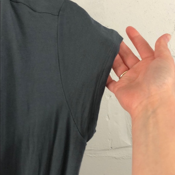 Cabi Wrap Style Top - Picture 5 of 9